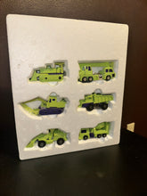 Load image into Gallery viewer, G1 Transformers Constructicon Devastator Original Unused New In Acrylic Case New Toys
